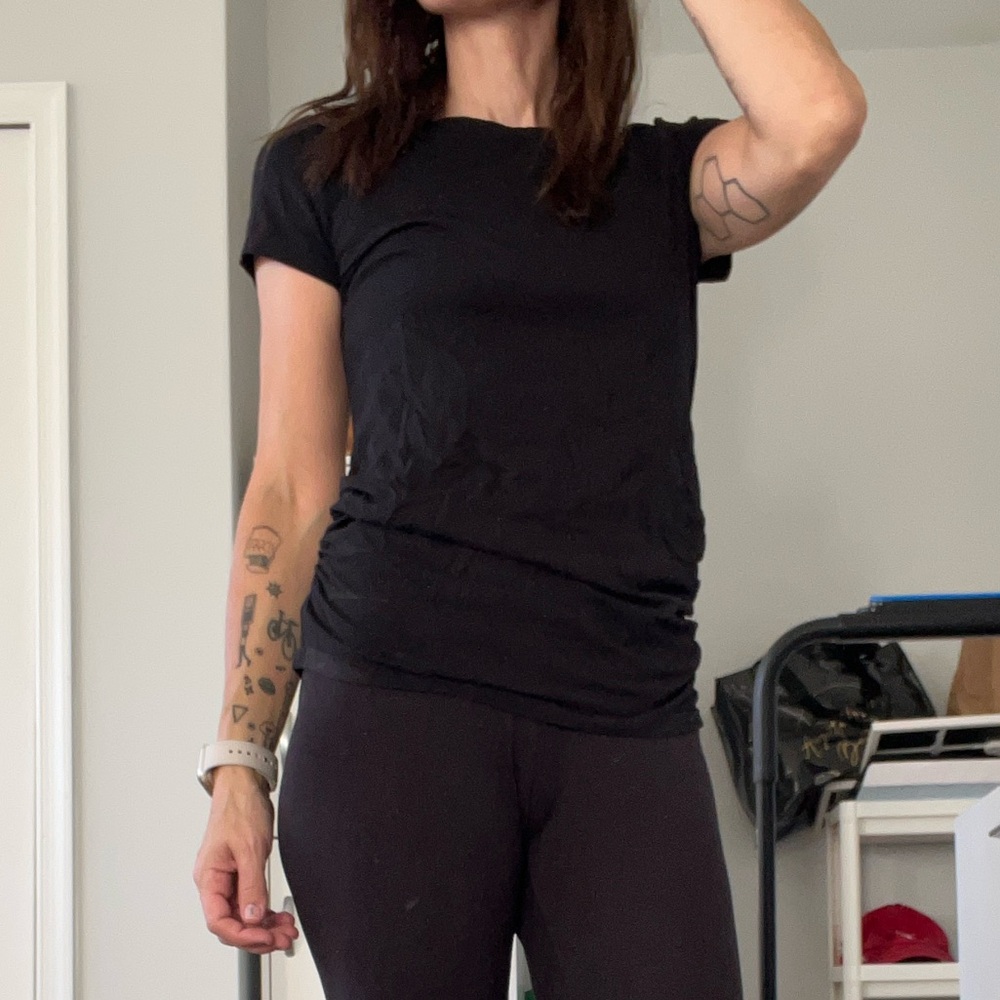 H&M size SM maternity black tshirt